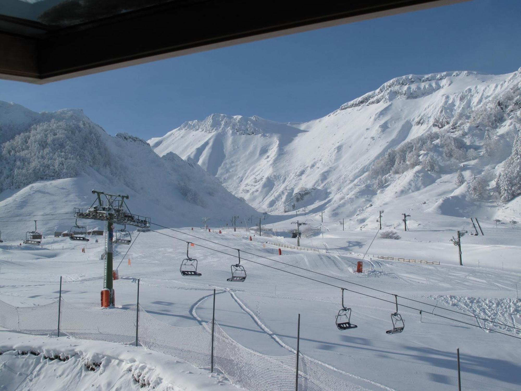 Gite-Hotel Le P'Tit Cham Le Mont-Dore Esterno foto