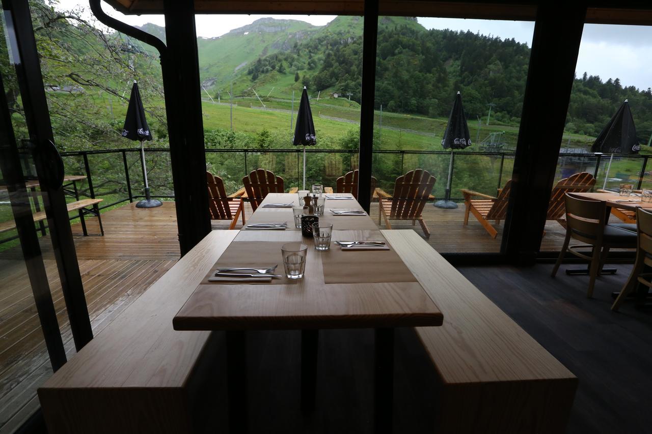 Gite-Hotel Le P'Tit Cham Le Mont-Dore Esterno foto